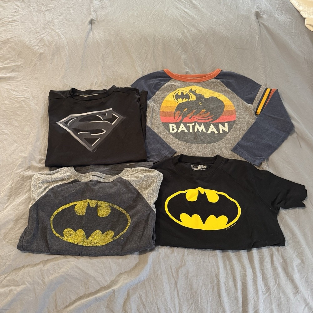 Lot Of 4 DC Super‎ Hero Shirts Youth Medium 8 Batman Superman